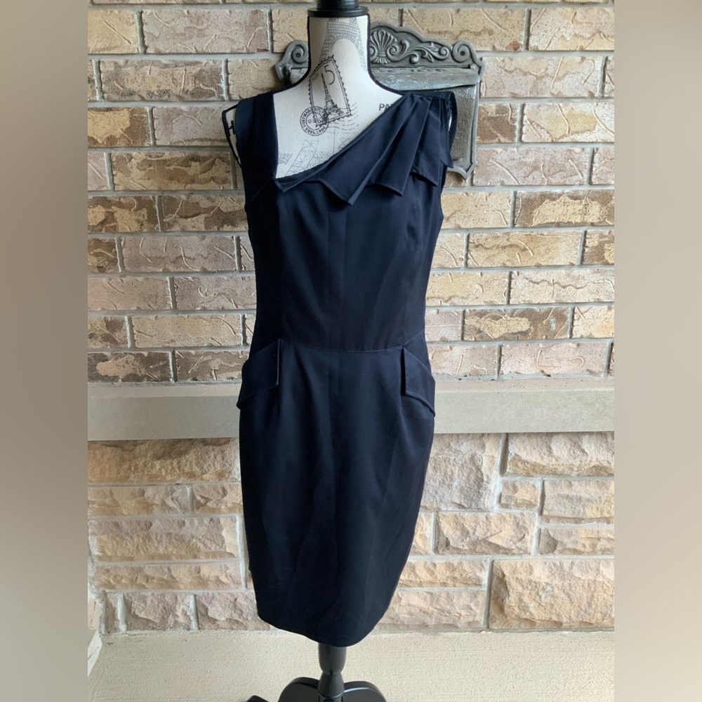 FIYONAS Sleeveless Asymmetrical Neckline Knee Length Dress Women’s Size 10 - Picture 16 of 16